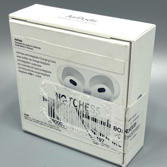 Apple AirPods 3rd Generation New Unused Open Box - Picture 6 of 9